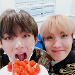 [방탄소년단] 아근데 지짜 이쁘다..