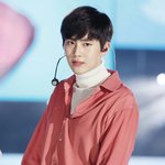[EXO] 김준면 <b>김종인</b> 내일 흑발로 염색하고 로또..