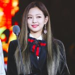 옴걸<b>코디</b> 블핑제니 따라함