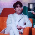 [인피니트] <b>남우현</b>다리꼰거미쳤냐고ㅠㅠ