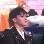 [CHEN] 라이더<b>자켓</b> 입은 종대