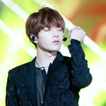 [인피니트] 명수<b>향수</b>냄새맡는것같아