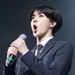 [EXO] 세니가 노래해줄게 이거나봐