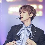 [백현] <b>왕자</b>님아니면 뭐냐며...