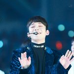 [EXO] 와씨종<b>대실</b>물하면 코랑 입꼬리랑 눈