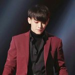 [CHEN] 이 <b>의상</b> 언제 입은거야?