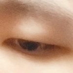 안녕하세요. 남잔데 눈때문에 고민입니다.