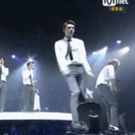 [EXO] 나 중3때 애들 <b>수업끝</b>나고시간남을때마다