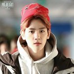 [EXO] <b>공항</b>에서 1년만에 우연히 마주친