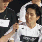 [EXO] 춤<b>강사</b> 김준면