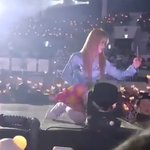 콘서트 중 핸드폰던진 무개념 팬