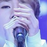 요즘 남자아이돌들 손은 왜 여자보다 이쁜거임?