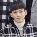 [EXO] 김종대 머리 여기서 <b>눈썹</b>까지만 길러라