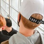 [EXO] ㅅㅂ 존<b>예긴</b>한데 밍속이 개불쌍