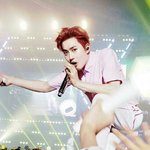 [EXO] 얼굴에서 빛나는데