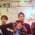 [EXO] 이거 아까 여기서 주움