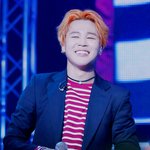 [방탄소년단] 지밈이웃을때 <b>딱딱</b>한 망개떡같음