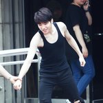 [인피니트] <b>경비</b>아져씨한테 끌려나온 우현이