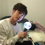 [방탄소년단] <b>아미밤</b>을왜들고가ㅋㅋㅋㅋㅋㅋㅋㅋㅋㅋ
