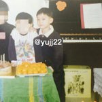 [EXO] 이 사진 <b>처음</b> <b>봄</b>