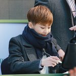 [시우민] 웅녀들 브이앱 투표 알아?