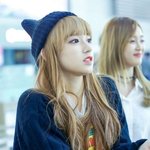 [댓글부탁해] 얘들아 애 <b>존예지</b> 않아?