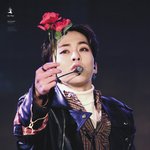[EXO] 민석이 손 호호 불어주고싶다