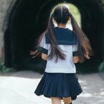 [댓글부탁해] 우리나라도 교복에 <b>니삭스</b>신는거