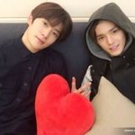 <b>NCT</b> 재현 태용 누가 더 잘생김?