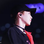 [시우민] 시우민...<b>초커</b>...옆선