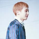 [EXO] 이 집마 최근사진 털어왔음 짤줍<b>하셈</b>