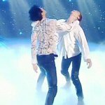 [EXO] <b>아아</b> 시.발 놔라 아 놓으라고 했다 하나 둘 하면 놔라...