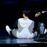 [EXO] ㅈㅂ<b>이번년</b>도엔 변백현닮은 남사친 한명만내려주세요