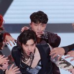 [EXO] 이거 밥씽이좀 없애줘