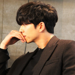 보기만 해도 꿀 떨어지는 존잘 공유느님 <b>bb</b>