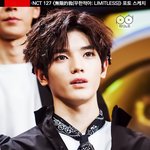 [드루와] 오늘자 개같은 레게머리를 푼 태용 <b>윈윈</b>