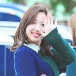 <b>미소</b> <b>천사</b>라 불리는 女아이돌