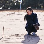 김민희-홍상수 팔짱낀 사진 <b>뜸</b>!!