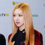 요즘 계속 눈길가는 女돌들