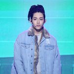 [EXO] ㅁㅊ엔도시코디좀보셈 ㅈㄴ우리<b>데뷔</b><b>초</b>보다심각