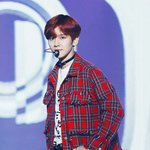 [EXO] <b>지구상</b>에 이런 얼굴 다신 없겠지...