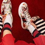 [EXO] 이번<b>달</b>,<b>다음달</b> 알바비 턴다