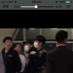 [EXO] 그<b>와중</b>에 우리 훈이막내 귀여버라..