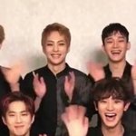 [EXO] 와 열이 손 ㄹㅇ 준면이 <b>머리만</b>함
