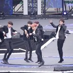 [이삐] 혼자 퇴근하는 <b>박지민</b>  내가 캡쳐해봤어