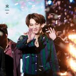 [EXO] 종인이<b>생축</b>