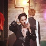 [EXO] 종인이<b>생축</b>