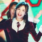 <b>여자</b>들 <b>옷</b>입는거