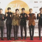 [EXO] ㅋㅋㅋㅋㅋㅋ경수 의상 왜케 그거같냐