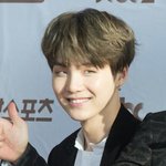 [방탄소년단] 민윤기 <b>염색</b>했어....?